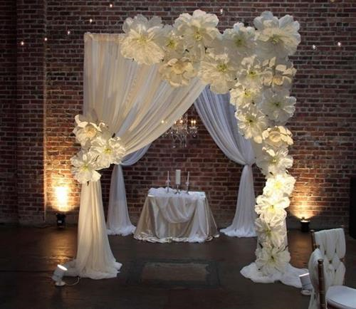 Lợi ích khi sử dụng cổng hoa cưới bằng giấy là gì??